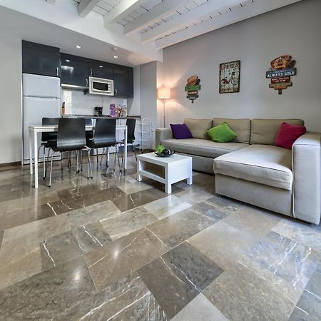 Apartamento En Casco Historico Con Terraza Comunitaria Y Parking Opcional Granada Buitenkant foto